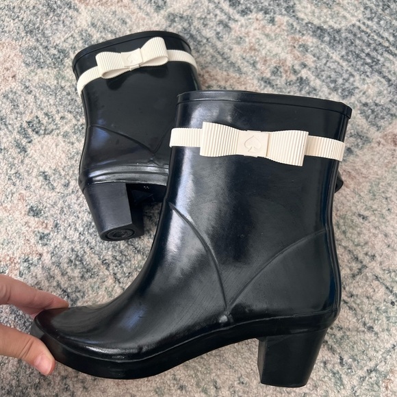 Kate spade bow heel rainboots - Picture 2 of 5